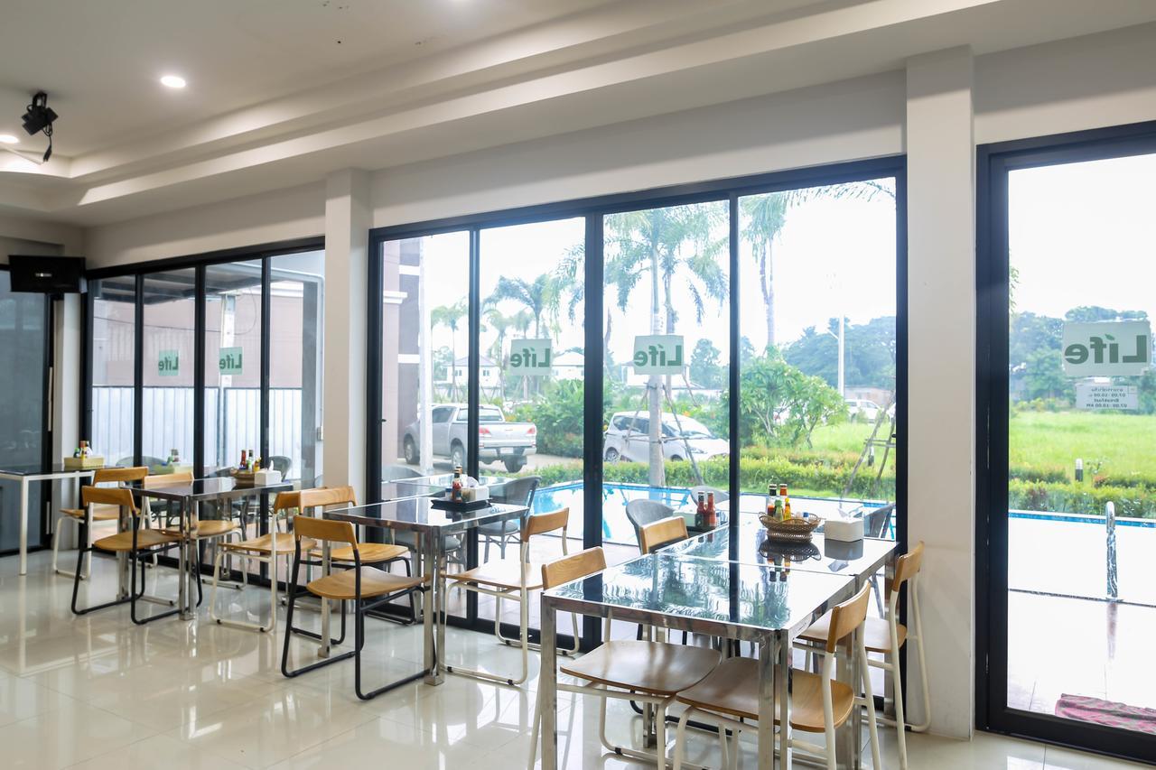 Hotel Life Grand Chiang Mai Esterno foto