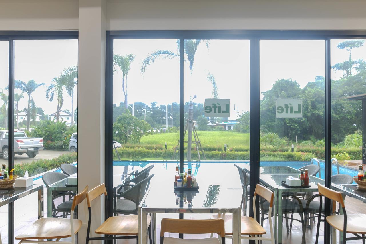 Hotel Life Grand Chiang Mai Esterno foto
