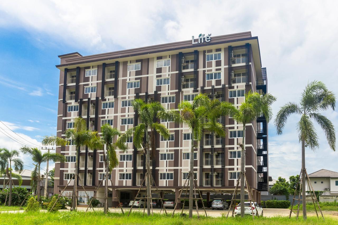 Hotel Life Grand Chiang Mai Esterno foto