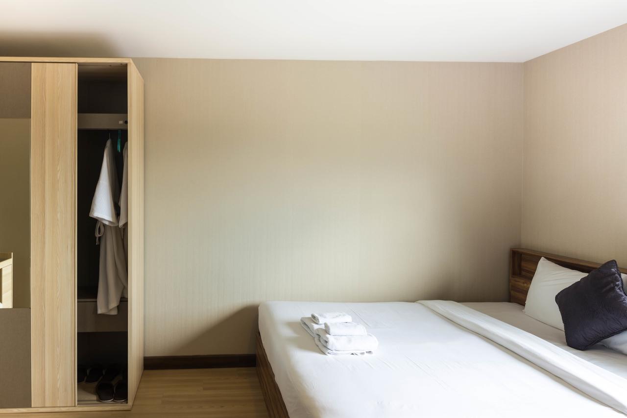 Hotel Life Grand Chiang Mai Esterno foto