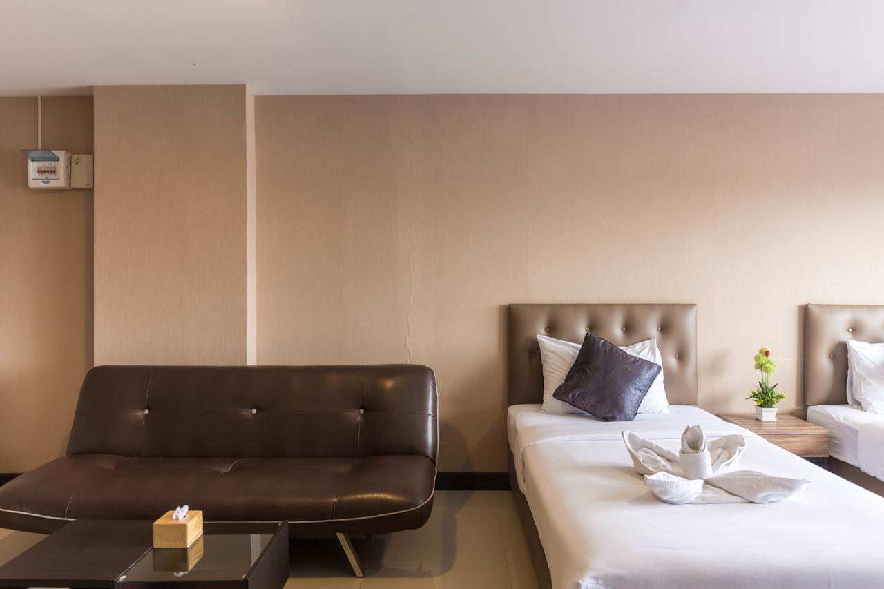 Hotel Life Grand Chiang Mai Esterno foto