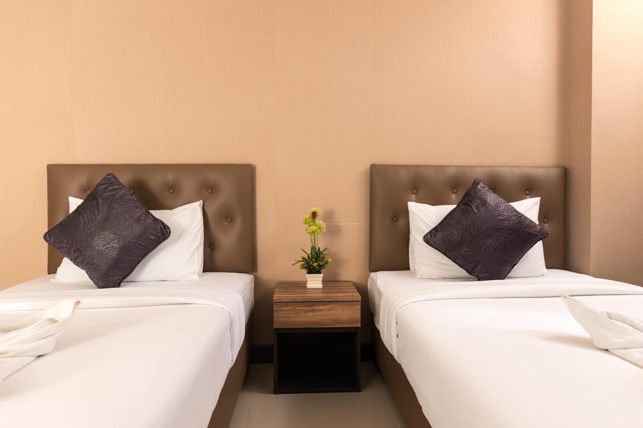 Hotel Life Grand Chiang Mai Esterno foto